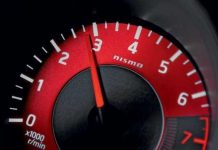 Чому їзда на низьких оборотах може пошкодити ваш автомобіль