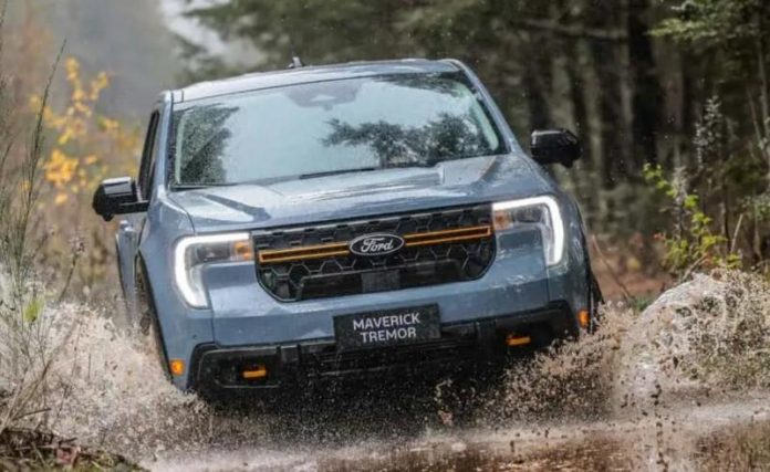 Ford відкликає понад мільйон авто через збій у камері заднього виду