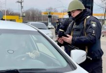 Експерти роз'яснили, що громадяни мають право знімати на відео дії поліції