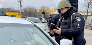 Експерти роз'яснили, що громадяни мають право знімати на відео дії поліції