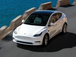 Tesla розпочала масову розпродажу електромобілів в Європі