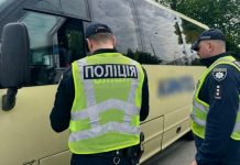 Українських водіїв почали штрафувати та лишати прав за відсутність аптечки та вогнегасника