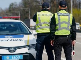 Поліція масово зупиняє авто без підстав: що каже закон і як захистити свої права