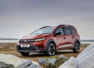 Практичний та місткий брат Duster показаний у рестайлінгу