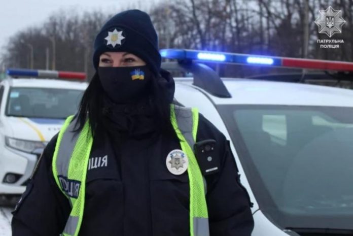 Водіїв в Україні штрафуватимуть за неправильне використання фар