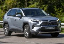 Оновлений Toyota RAV4 показали без камуфляжу перед офіційною прем’єрою