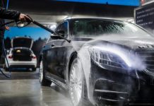 Автомийка самообслуговування: як правильно мити авто, щоб не нашкодити лаку