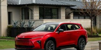 Компанія Toyota попередила про значне підвищення цін на свої автомобілі