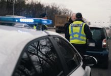 Коли патрульний має право зупинити вашу машину: повний список