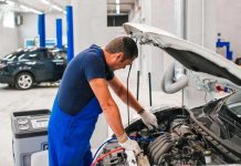 Американський механік відкрив простий секрет, що рятує автомобілі