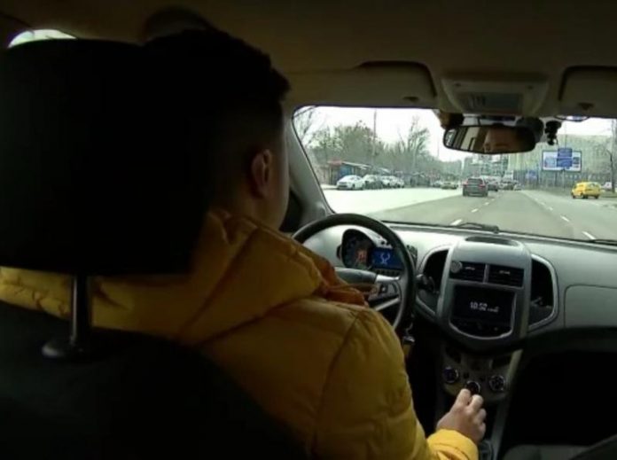 Зупинка не там — штраф 340 грн: нові правила на автомагістралях