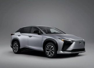Lexus показав оновлений RZ 2026 року: електрокросовер став потужнішим