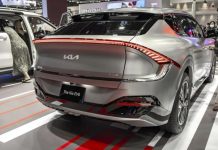 Стартували продажі бюджетної версії електрокара Kia EV6