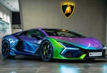 Lamborghini Revuelto з кузовом-хамелеоном продають майже за мільйон доларів