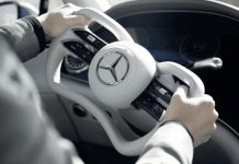 Mercedes-Benz вирішив відмовитись від звичного керма