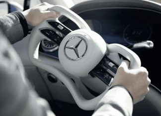 Mercedes-Benz вирішив відмовитись від звичного керма