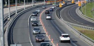 В Україні змінили правила зупинки на автомагістралях: що потрібно знати водіям
