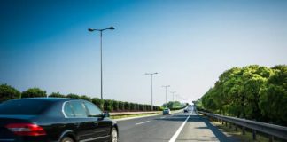 Названо головні загрози для авто в літню спеку