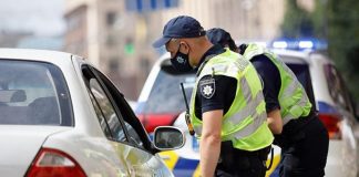 Юрист назвав три способи, якими поліція незаконно забирає права