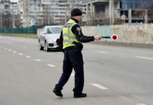 Як не попасти під штраф, керуючи автомобілем з МКПП