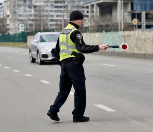 Як не попасти під штраф, керуючи автомобілем з МКПП