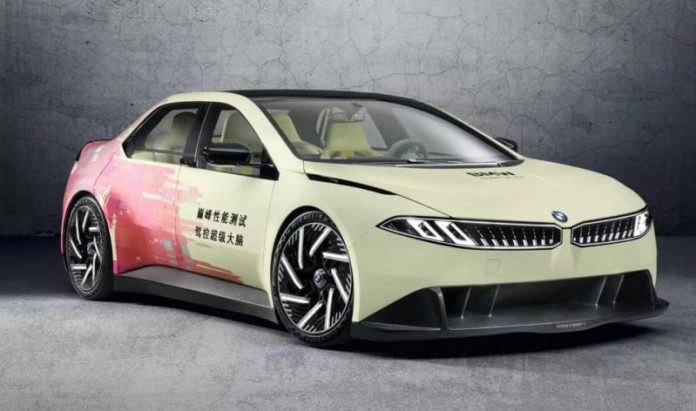 BMW готує нову версію M3 з електроприводом та оновленим ДВЗ