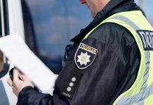 Що не варто говорити поліції під час зупинки автомобіля