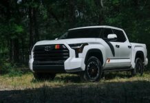 Toyota відкликає понад 440 тисяч пікапів Tundra