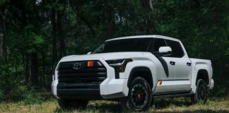 Toyota відкликає понад 440 тисяч пікапів Tundra