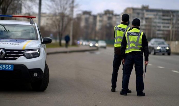 Що не варто їсти водіям, аби не потрапити у халепу з поліцією