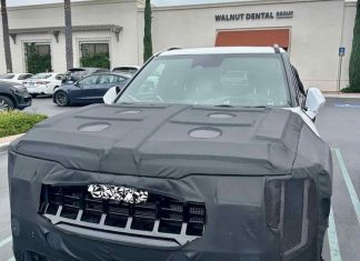 Оновлений Kia Telluride помічений на випробуваннях: перші фото
