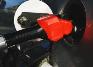 Топ-5 помилок при заправці авто, які можуть дорого коштувати