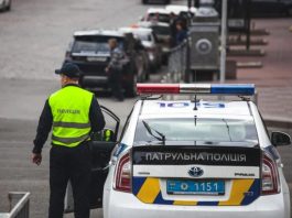Що загрожує водієві за ігнорування вимоги поліції зупинитися
