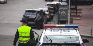 Що загрожує водієві за ігнорування вимоги поліції зупинитися