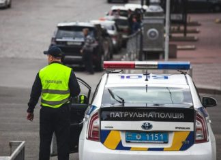 Що загрожує водієві за ігнорування вимоги поліції зупинитися