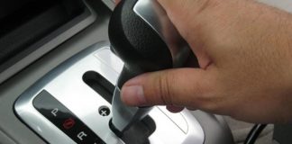 Експерт розповів, чому у всіх автоматичних трансмісіях є нейтральна передача