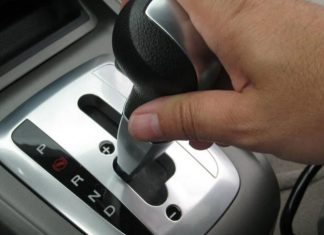 Експерт розповів, чому у всіх автоматичних трансмісіях є нейтральна передача