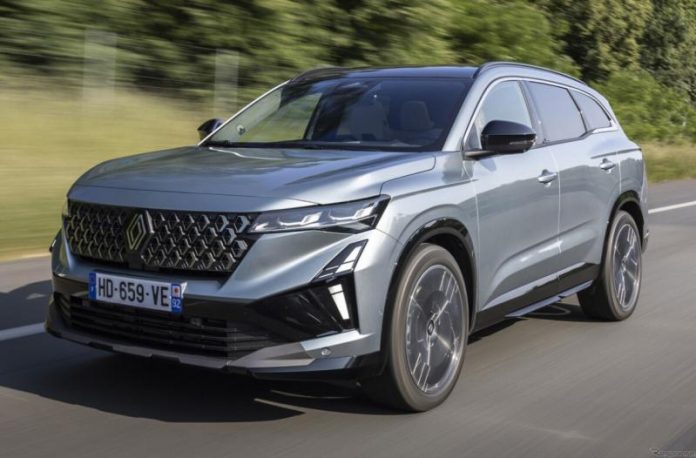 Renault представила оновлений гібридний кросовер Espace 2025 з підвищеною автономністю