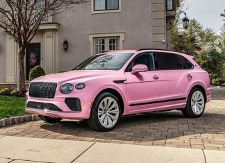 Вперше Bentley Mulliner випустив авто в рожевому кольорі