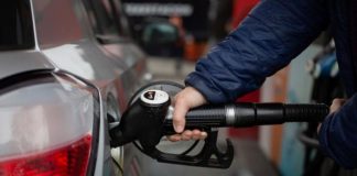 Бензин знову подорожчав: як змінюються ціни на паливо в червні 2025
