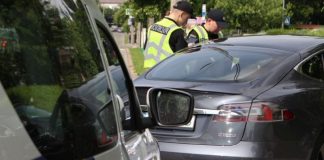 В Україні викрили нову схему штрафів проти водіїв: під підозрою представники поліції