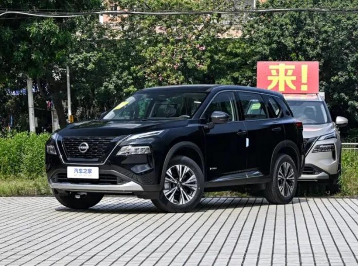Представлено оновлений Nissan X-Trail з трьома двигунами
