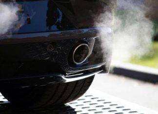 В Україні забороняють гучні авто через загрозу ракетних атак