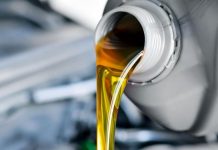 Автомеханік назвав головні помилки під час вибору моторної оливи