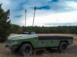 ЗСУ отримали повнорозмірний безпілотний автомобіль для бойових операцій