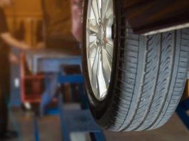 Названо 3 причини, чому ваші шини можуть не витримати літню спеку Названо 3 причини, чому ваші шини можуть не витримати літню спеку