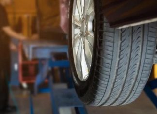 Названо 3 причини, чому ваші шини можуть не витримати літню спеку