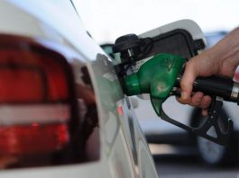 Бензин дорожчає, газ дешевшає: як близькосхідний конфлікт вплинув на українські АЗС