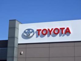 Toyota виступає проти переходу на електрокари Toyota виступає проти переходу на електрокари