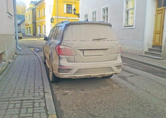 Штраф за брудний або неправильно встановлений номер: що каже закон